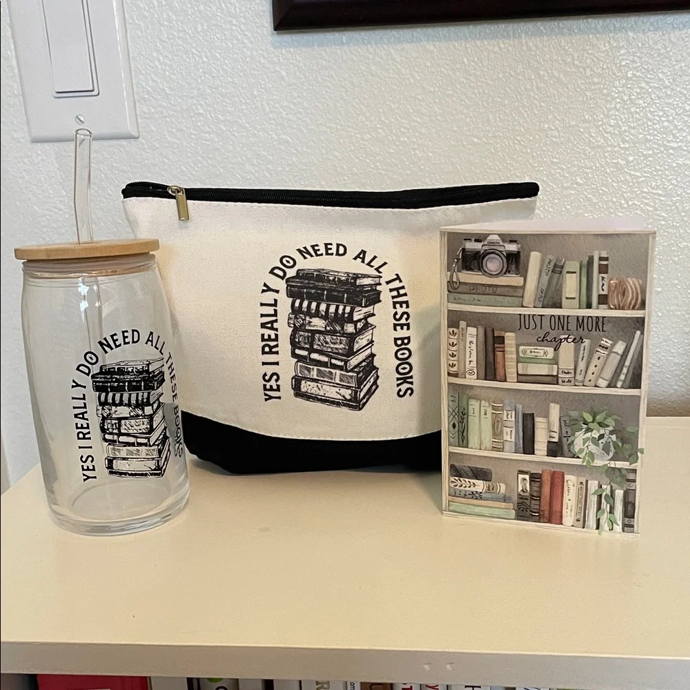 Book Lover's Home Office Set - Black and White